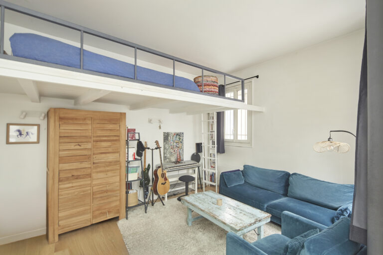 23 m² esprit atelier à Paris 9